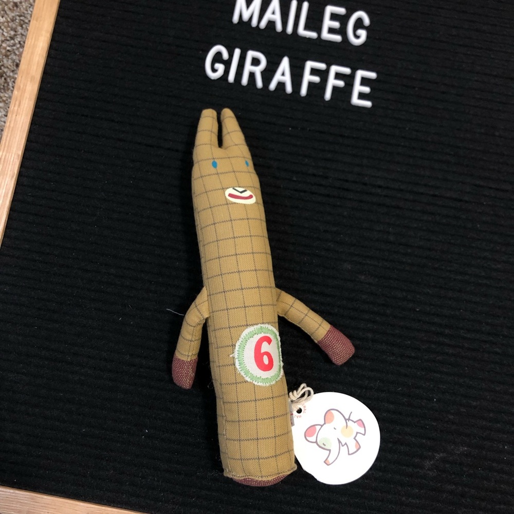 Maileg Giraffe Baby Rattle #6 Retired Series - Picture 2 of 4